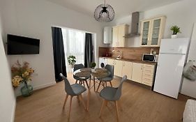 apartamentos Larios centro